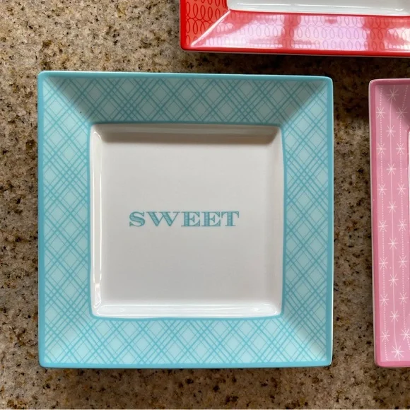 Martha Stewart collection set of 3 appetizer plates yum, tasty, sweet - Picture 3 of 6